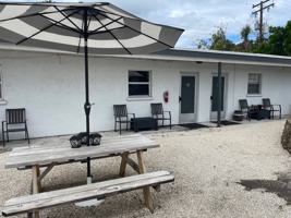 featured image of 1746 S Tamiami Trl