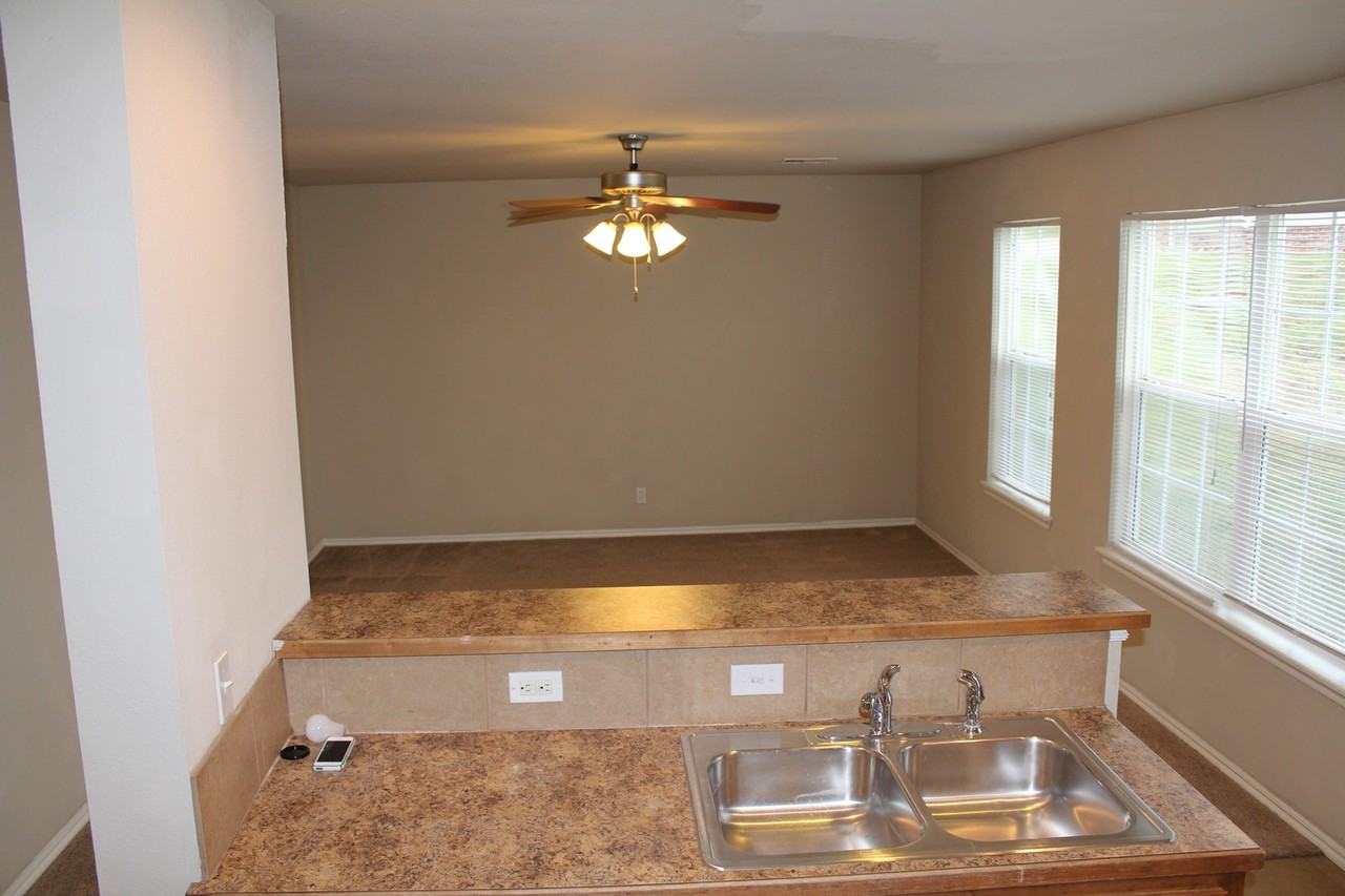 2947/2949 CD - Photo 3 of 11