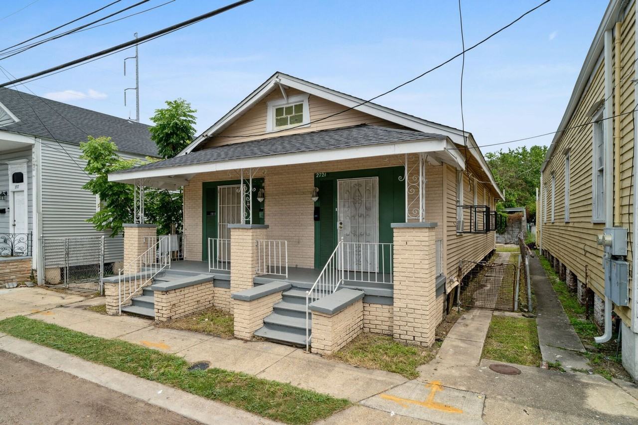 2719-21 N. Robertson St. - Photo 2 of 3