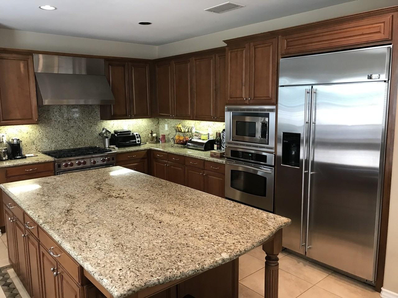 26149 Shadow Rock Ln - Photo 3 of 27