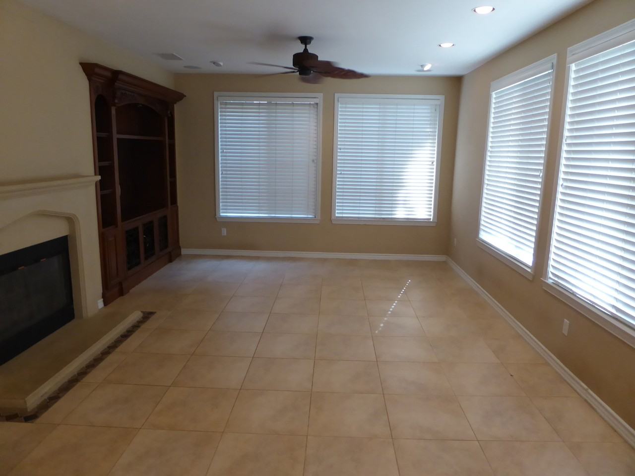 26149 Shadow Rock Ln - Photo 5 of 27