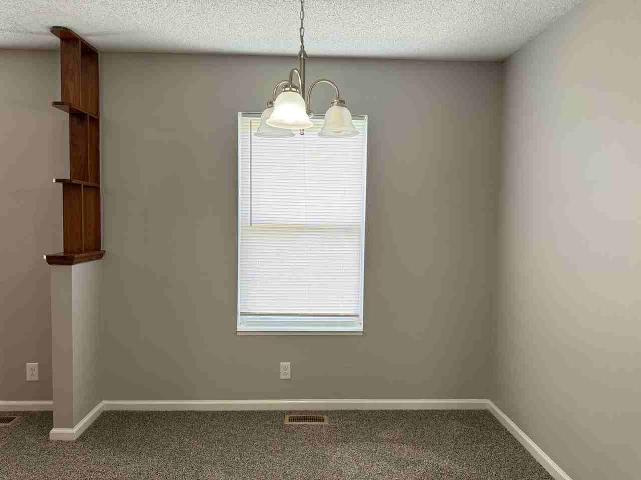 1302 Chucker Dr - Photo 6 of 23