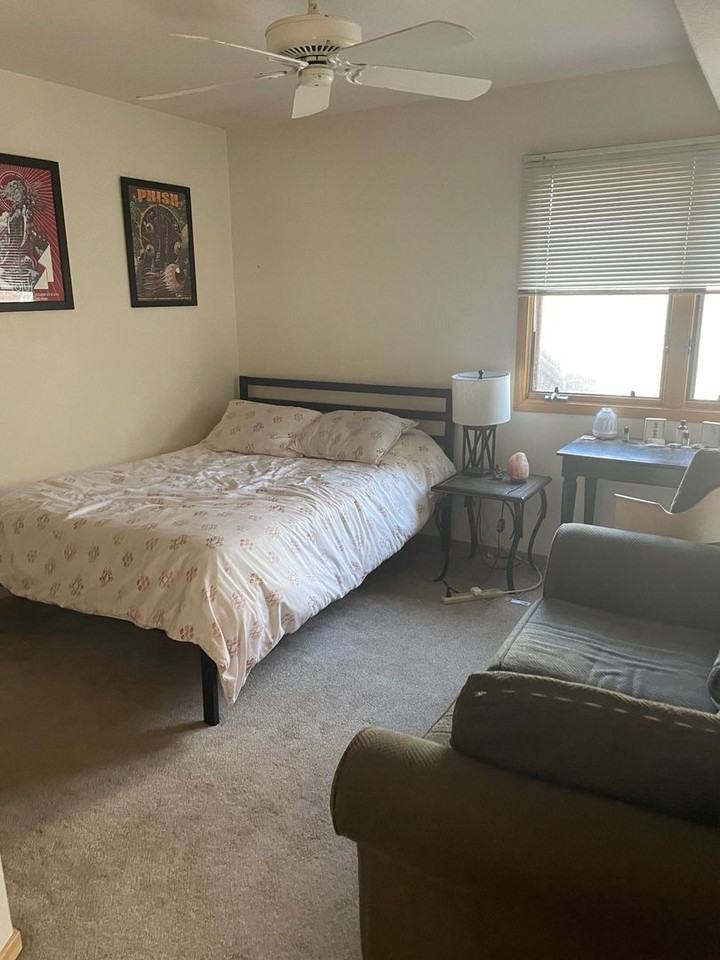 2568 Vine Pl - Photo 4 of 26