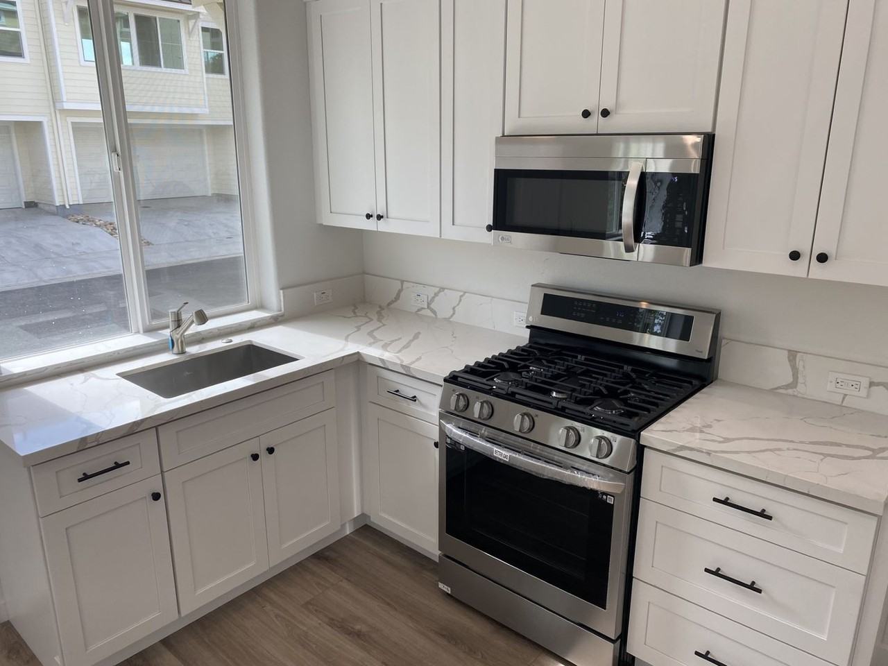 2014 Elson Way - Photo 5 of 12