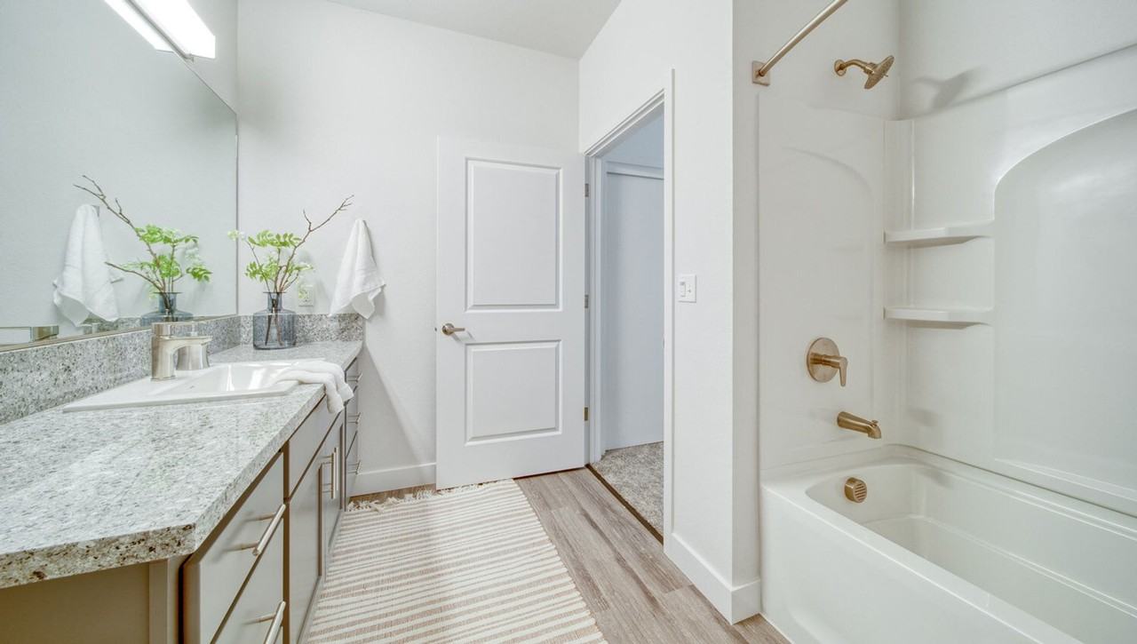 Block Fifty-3 (1876) - Photo 6 of 50