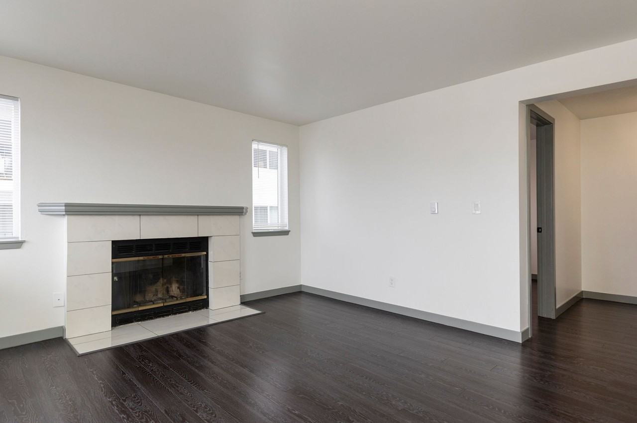 Seattle View Apartments - Photo 2 of 19