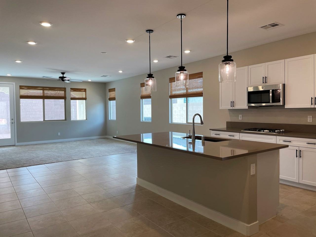 1361 Mariposa Way - Photo 2 of 18