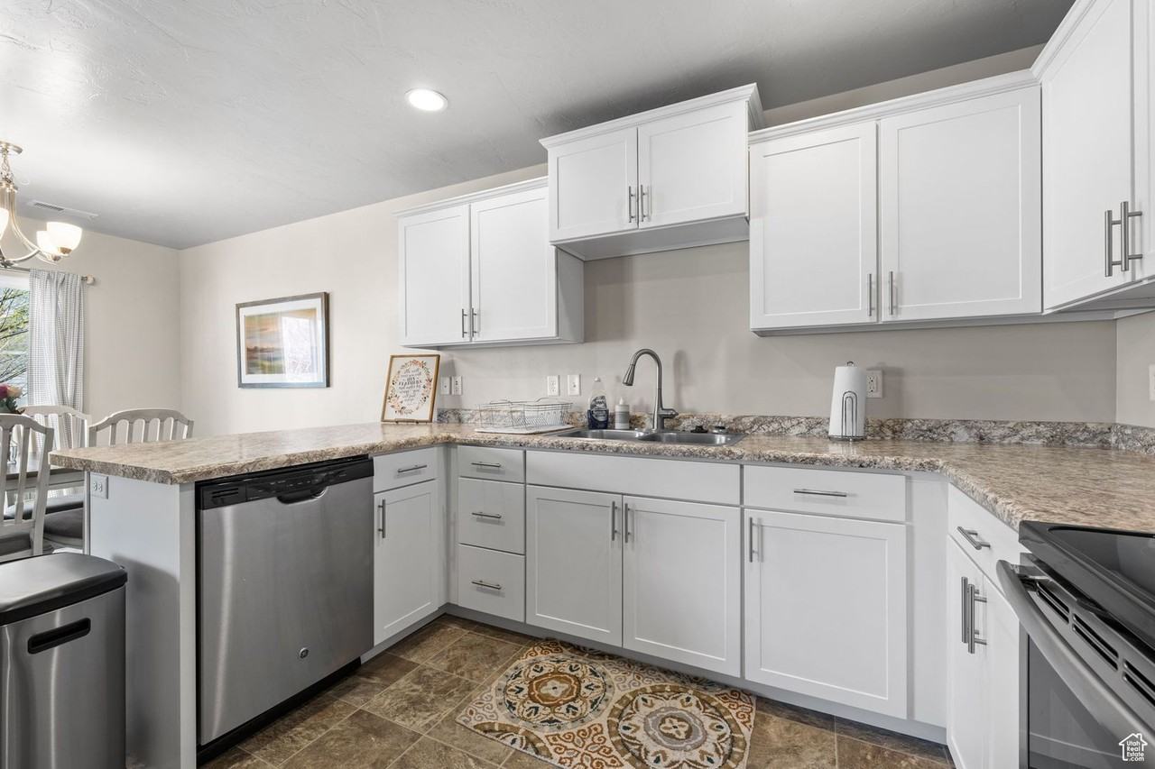 1728 W 50 N - Photo 3 of 21