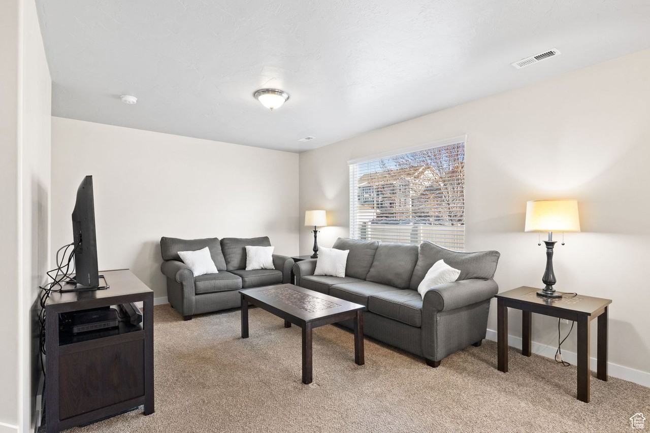 1728 W 50 N - Photo 7 of 21