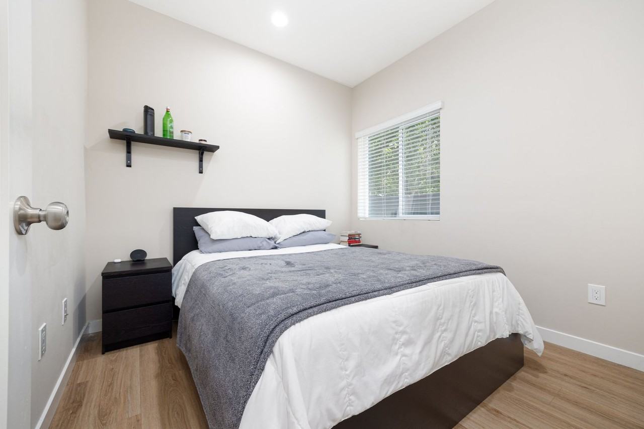 5359 Redding Rd - Photo 4 of 27