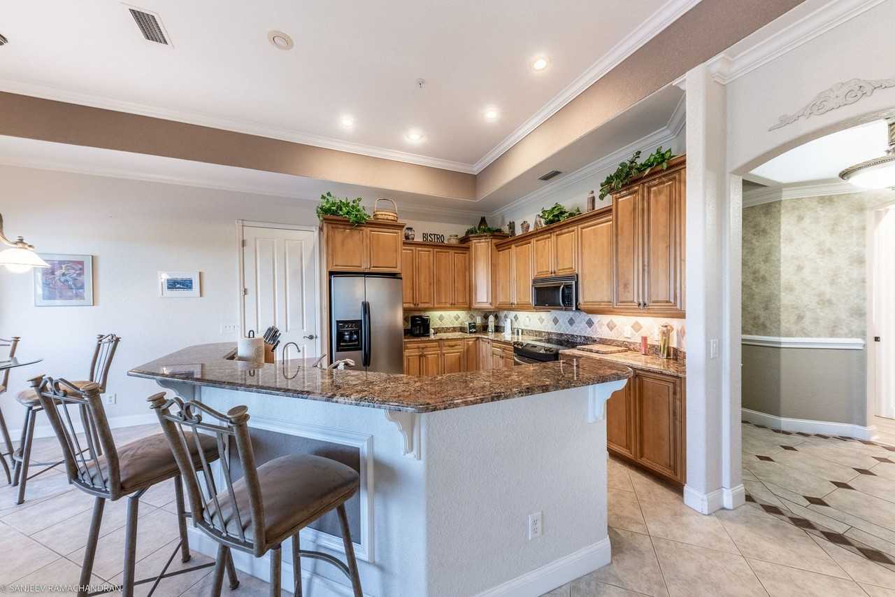 290 Lewis Cir #131 - Photo 3 of 50