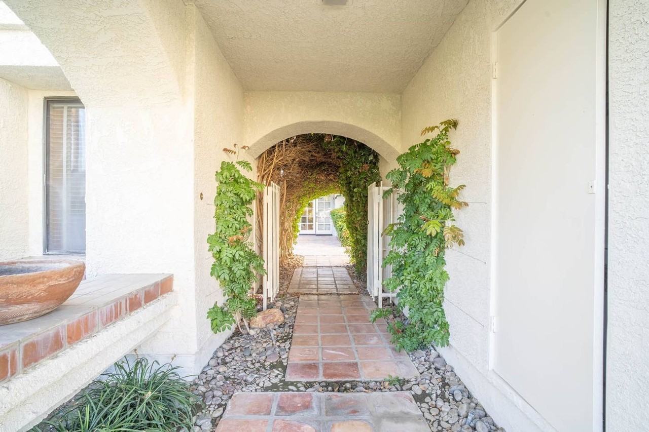 76993 Calle Mazatlan - Photo 4 of 50