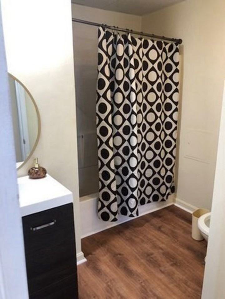 8 Barclay St #2 - Photo 4 of 7