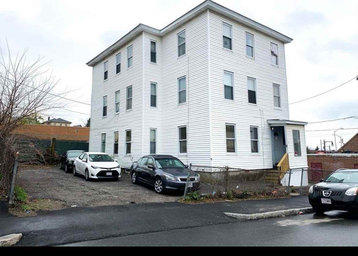 8 Barclay St #2 - Photo 7 of 7