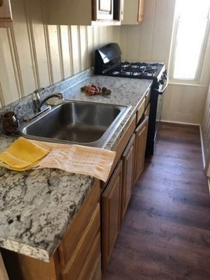 8 Barclay St #2 - Photo 6 of 7