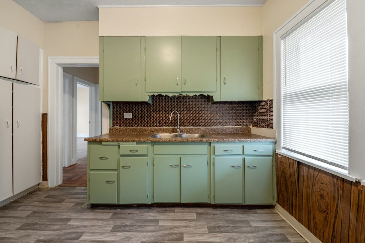 874 Whitcomb Road, Unit D - Photo 4 of 14