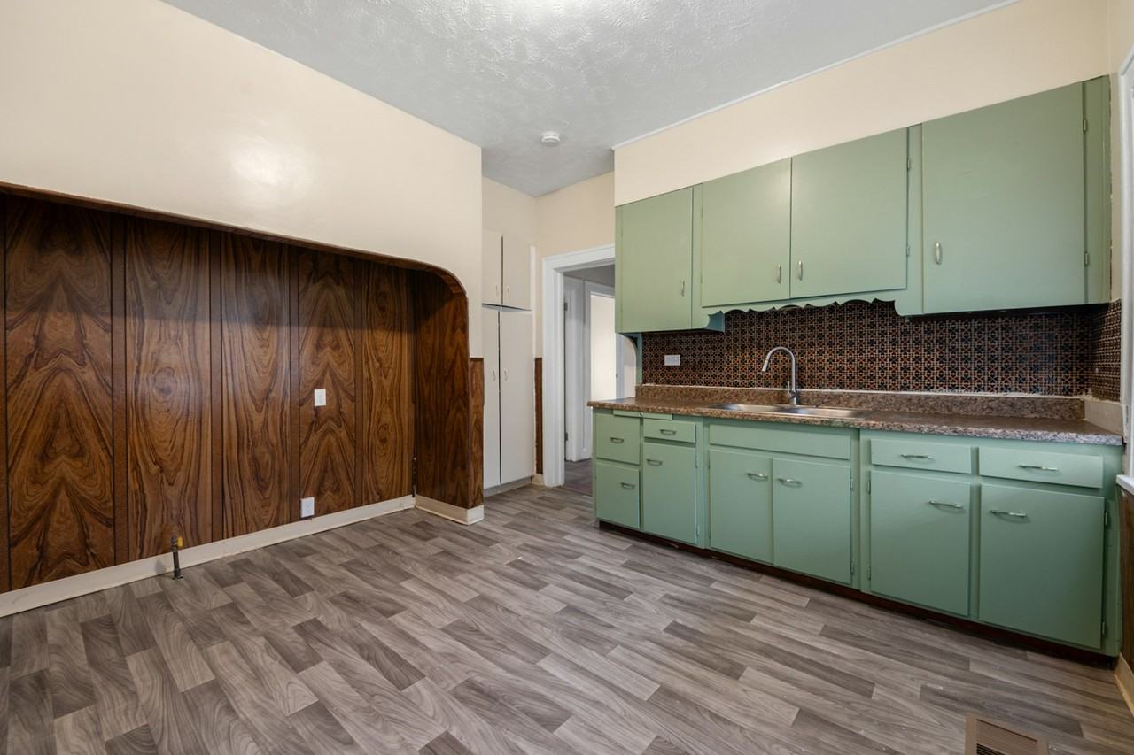 874 Whitcomb Road, Unit D - Photo 6 of 14