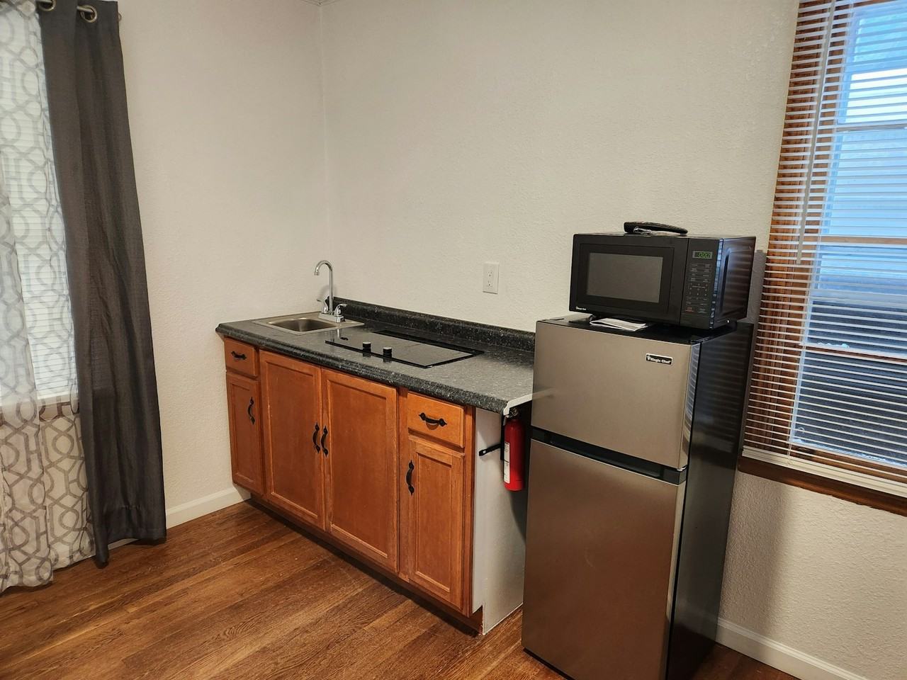 389 Collins Road, Unit Studio A (NEW) - Photo 3 of 7