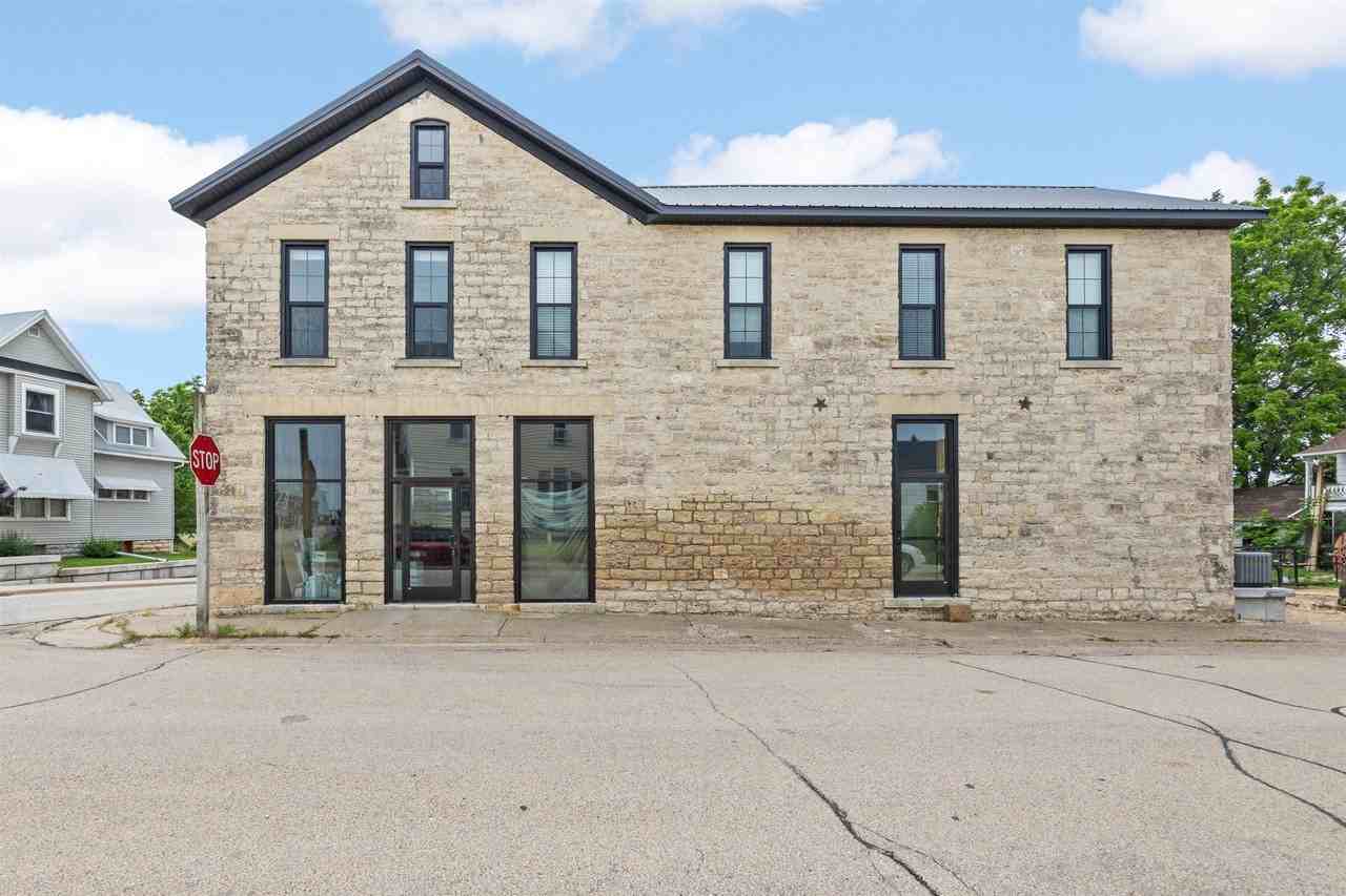 201 2nd Ave Sw - Photo 2 of 12