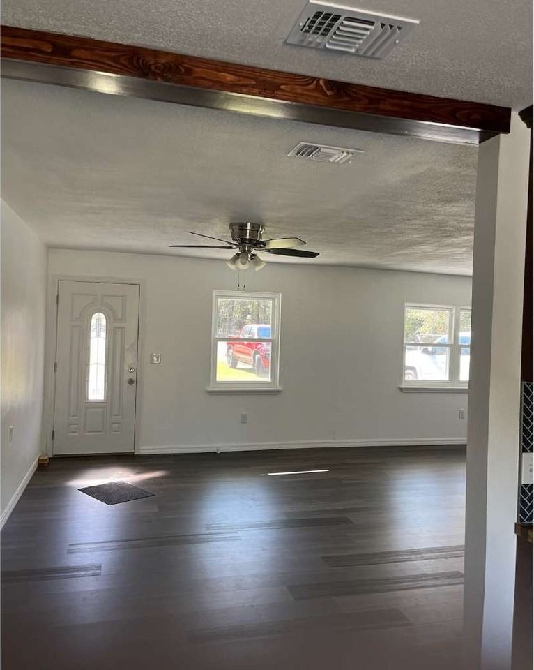 2562 Sw Pinemount Rd - Photo 3 of 11