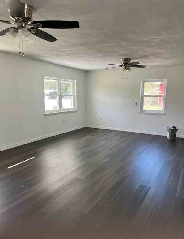 2562 Sw Pinemount Rd - Photo 4 of 11
