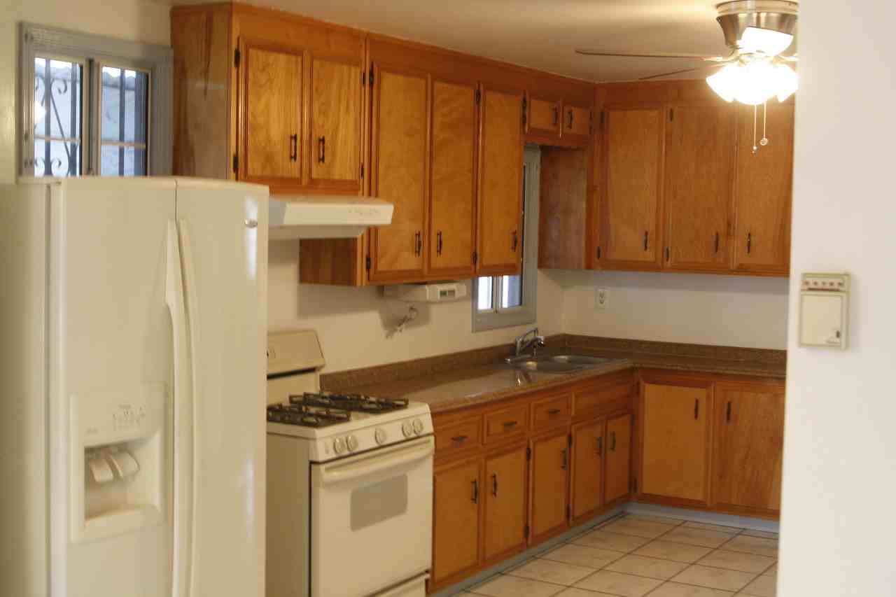 4019 East 16th Street - Photo 2 of 4