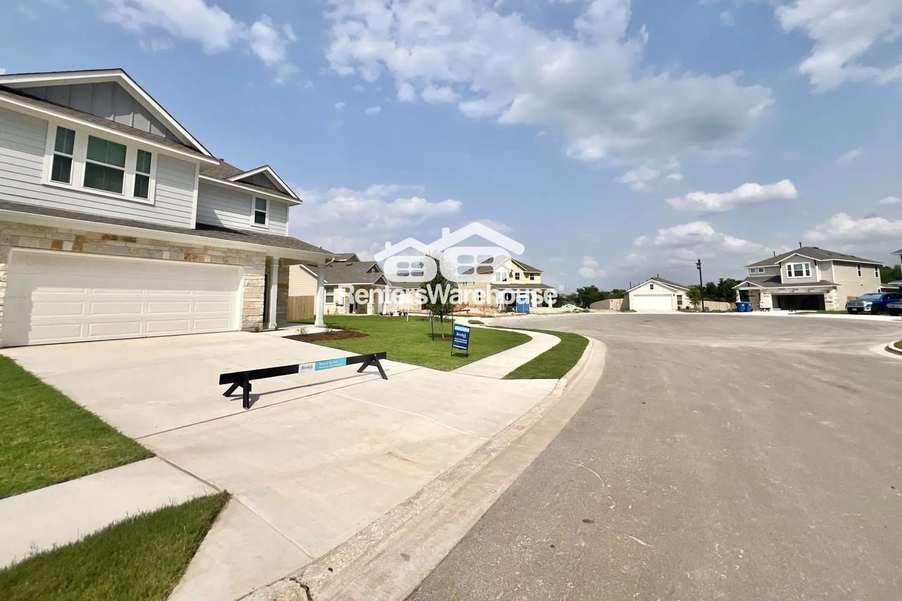 225 Tall Grass Dr - Photo 2 of 31