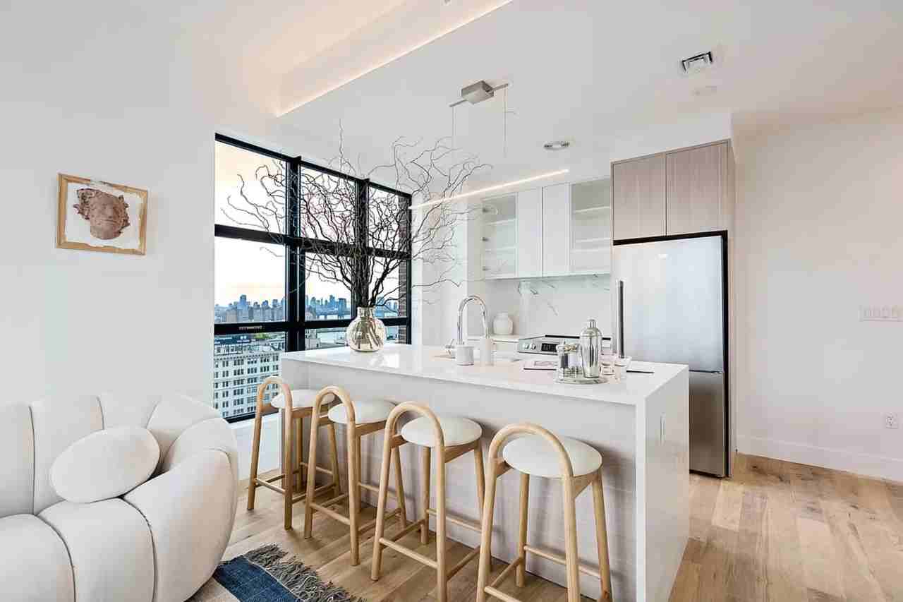 7 Adams St - Photo 2 of 14