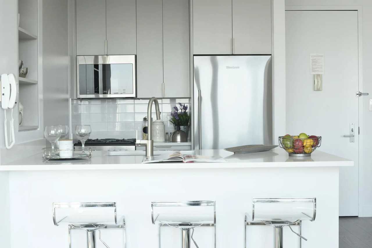 184 Ludlow St - Photo 3 of 11