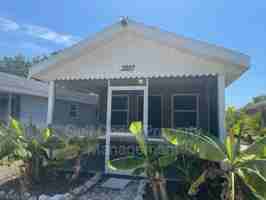 featured image of 3857 Almond Ave