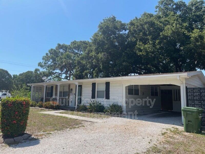 2101 Magnolia St - Photo 2 of 18