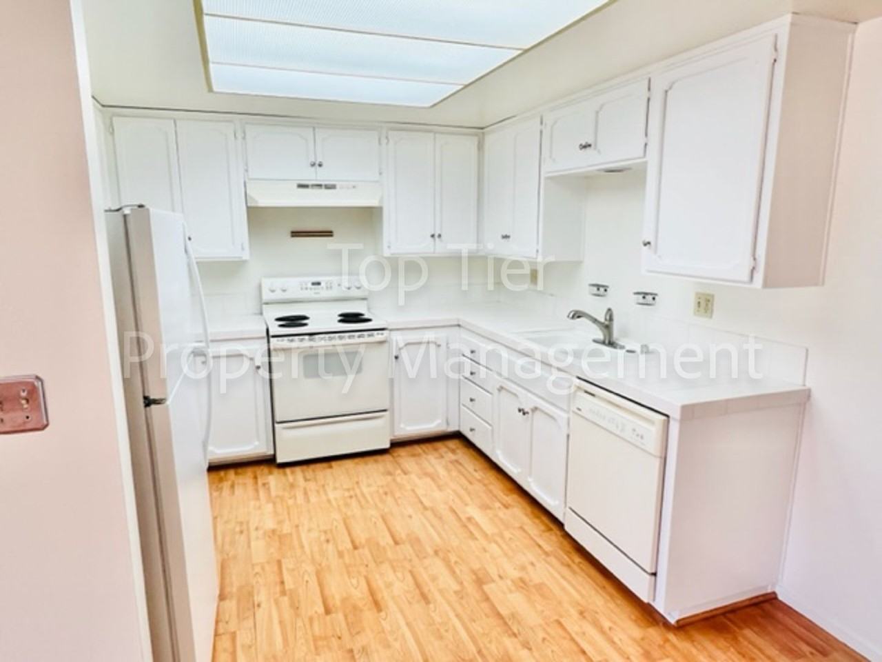 3431 Park Blvd #407 - Photo 2 of 14