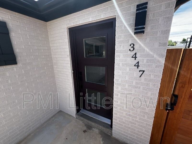 3447 N Garfield St - Photo 5 of 22