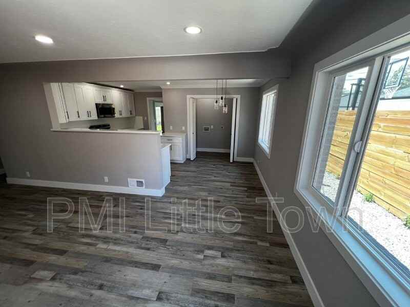 3447 N Garfield St - Photo 6 of 22