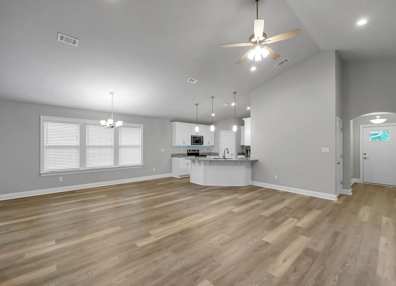 7385 E Bay Blvd - Photo 3 of 35