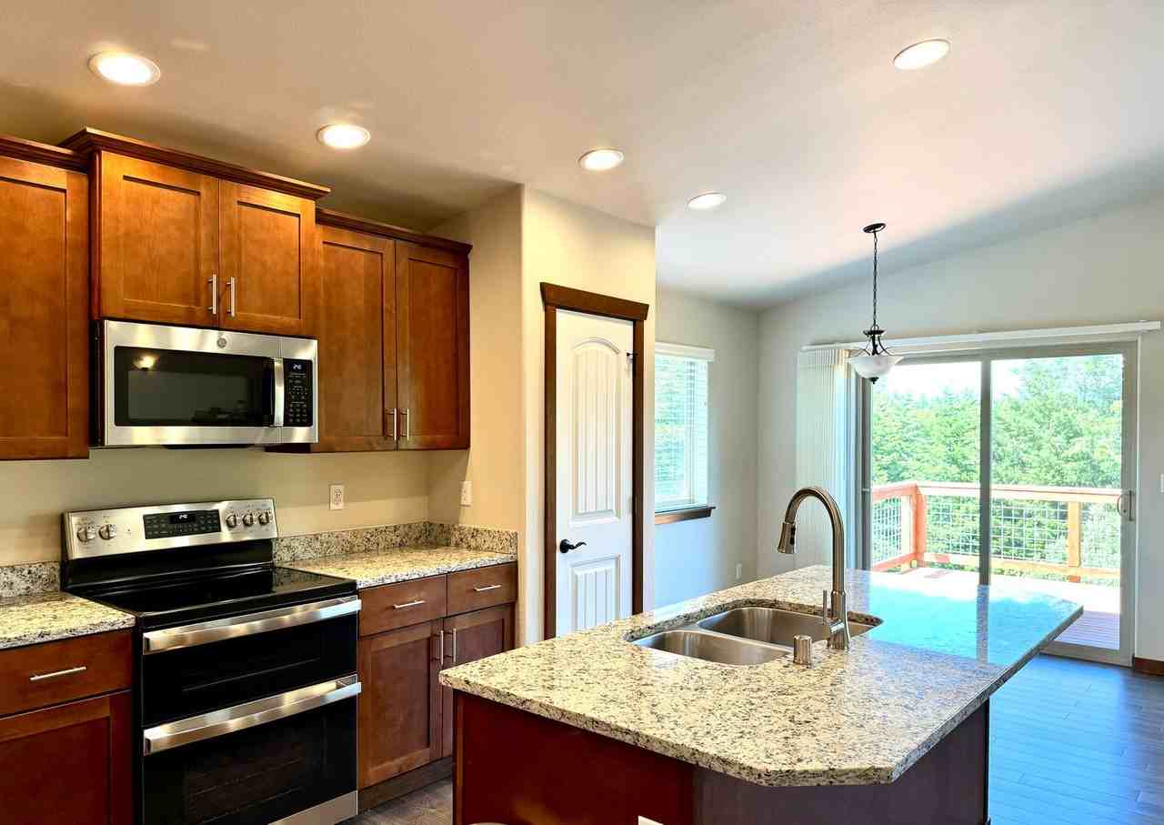 5180 Nw Cannon Cir - Photo 5 of 29