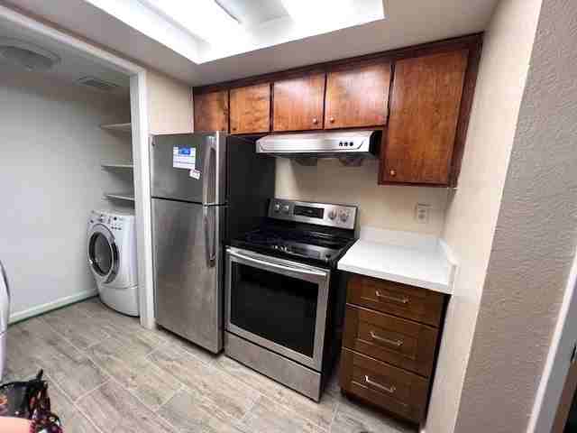 1719 Pyrenees Ave #105 - Photo 5 of 11