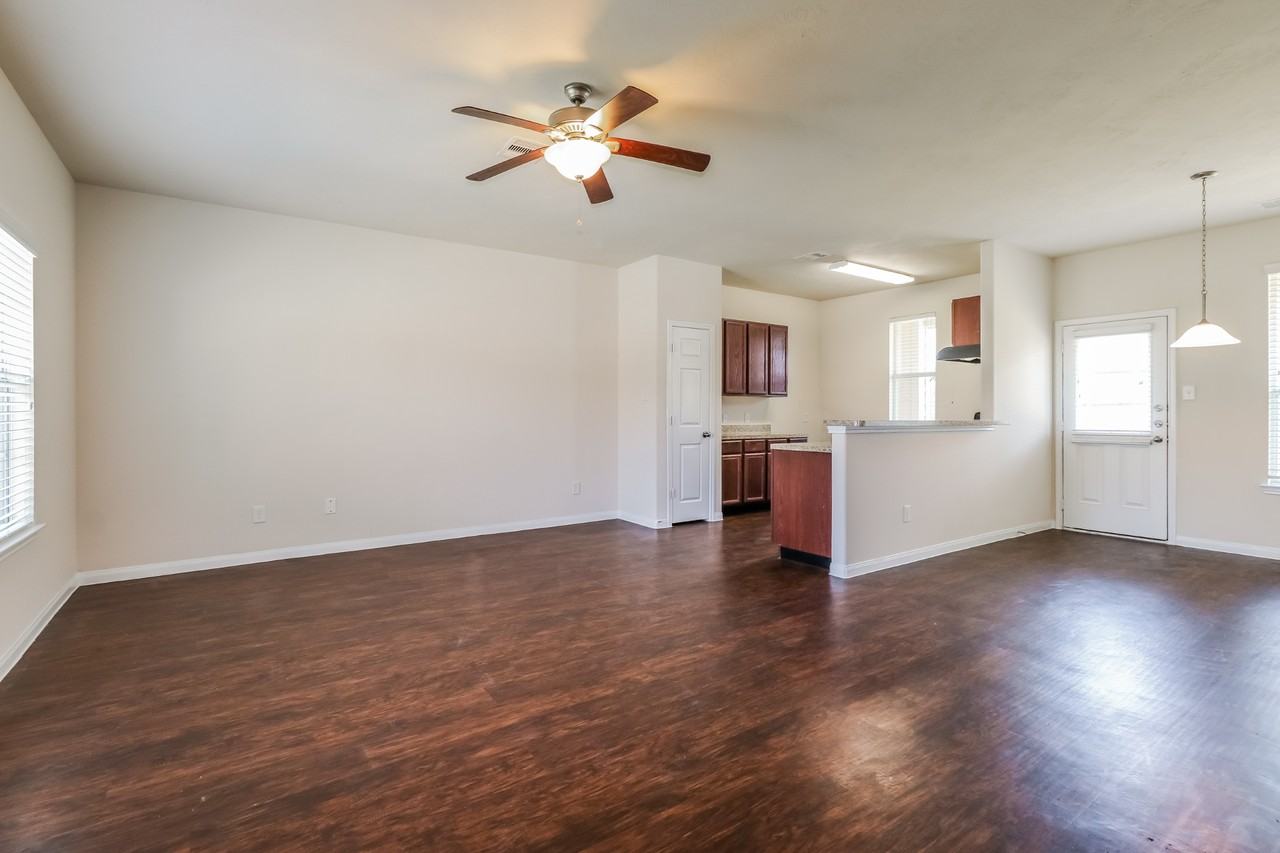 12251 Ghita Ln - Photo 3 of 17