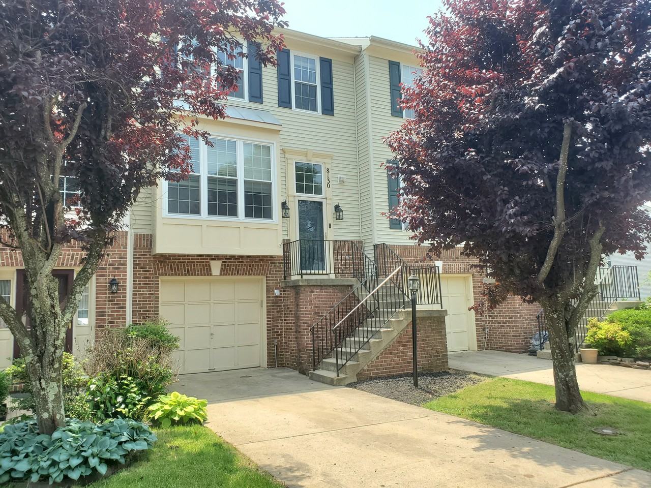 8130 Cerromar Way - Photo 2 of 37