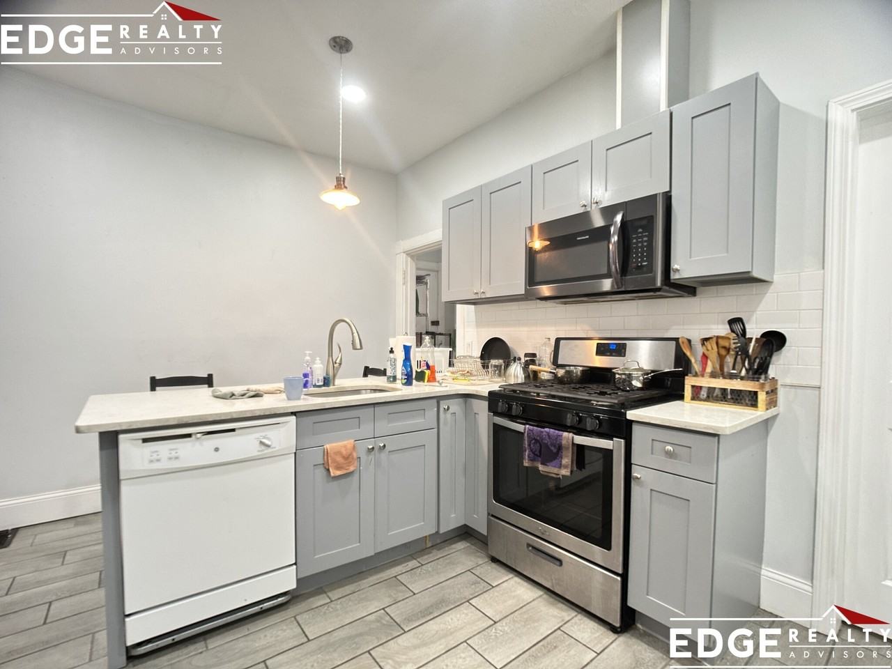 67 Chester St #1 - Photo 2 of 7