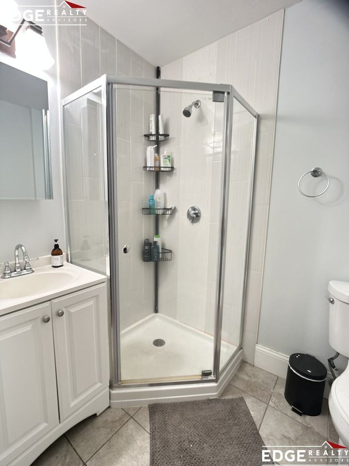 67 Chester St #1 - Photo 6 of 7