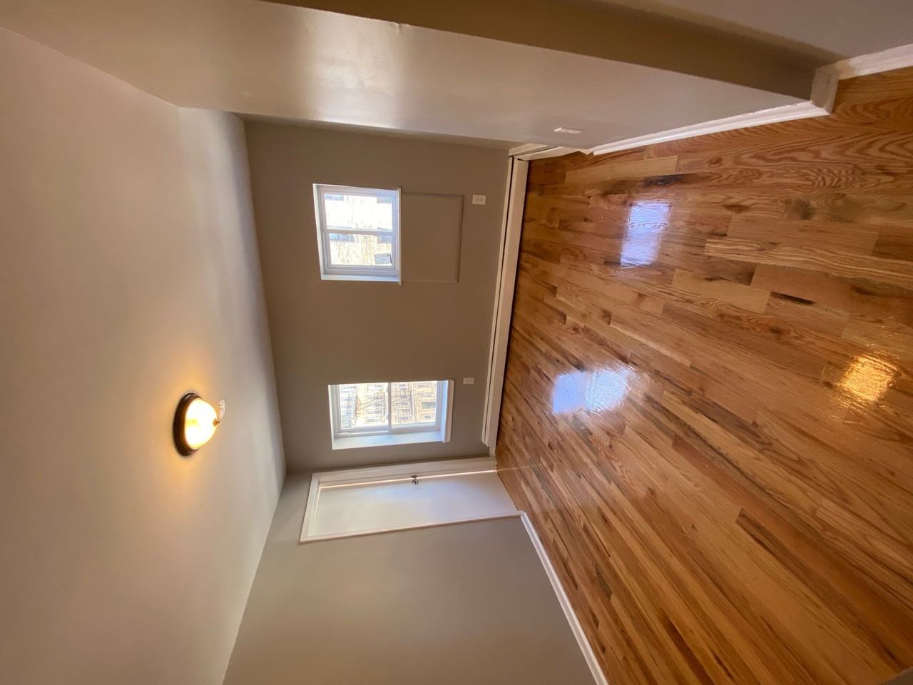 220 64th - Photo 4 of 8