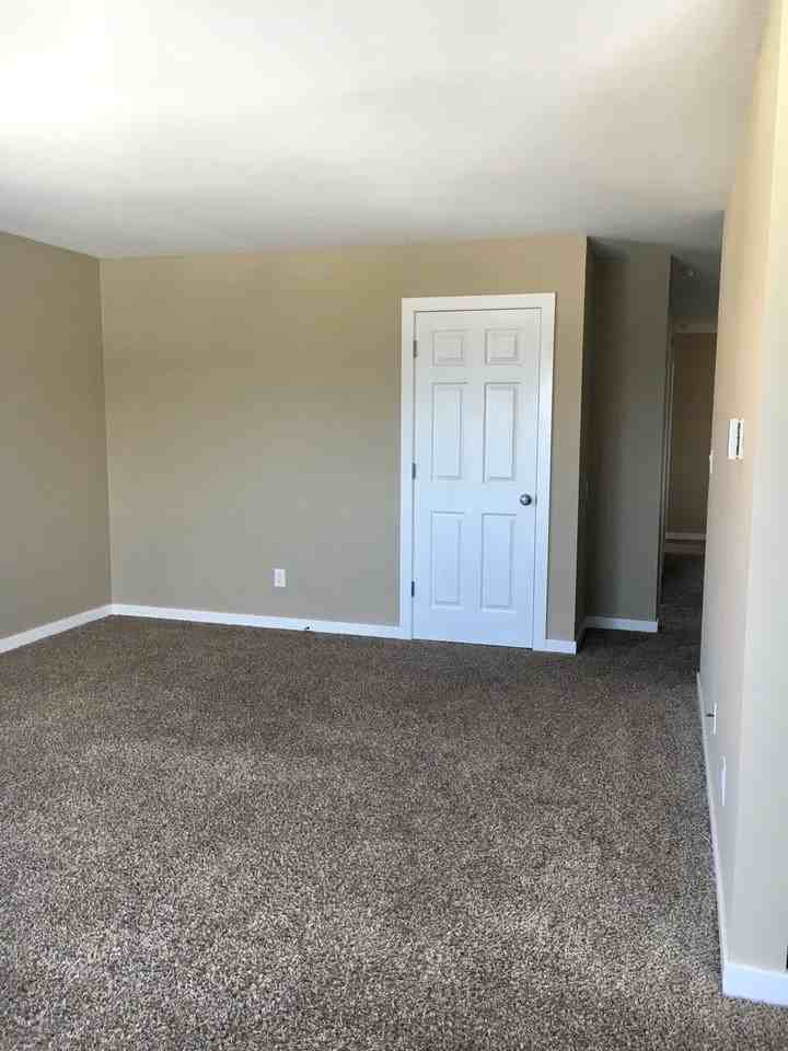 18-09: 1020 11th Street - Photo 6 of 34