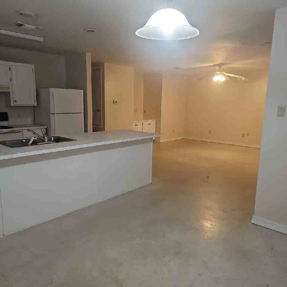 3208 Sutton Drive - Photo 2 of 12