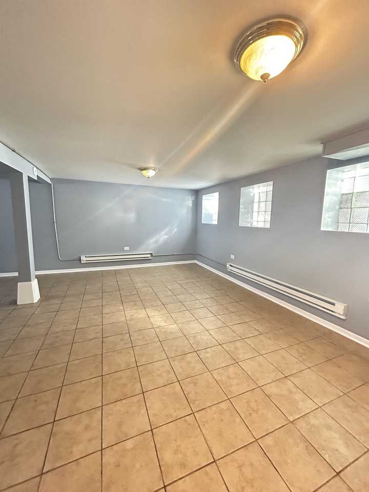 7756-58 South Evans Avenue - Photo 2 of 7