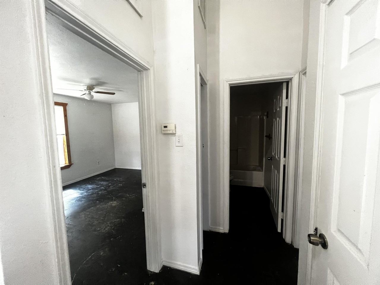 Creekside Villas - Photo 3 of 50