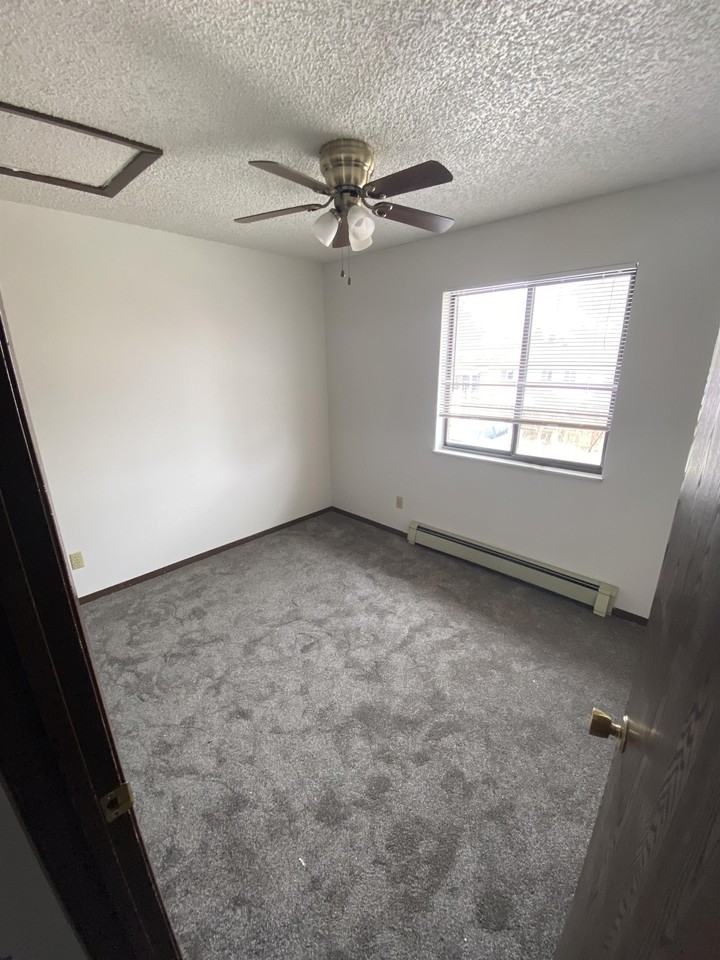 2511 West 27th Street - Photo 6 of 8