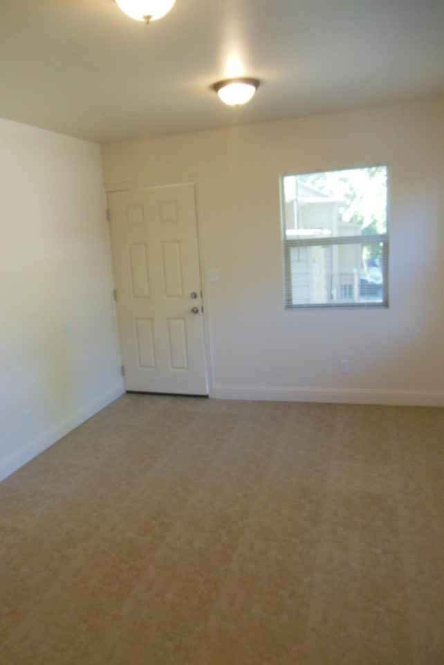 18th & P Apartment - Photo 7 of 11