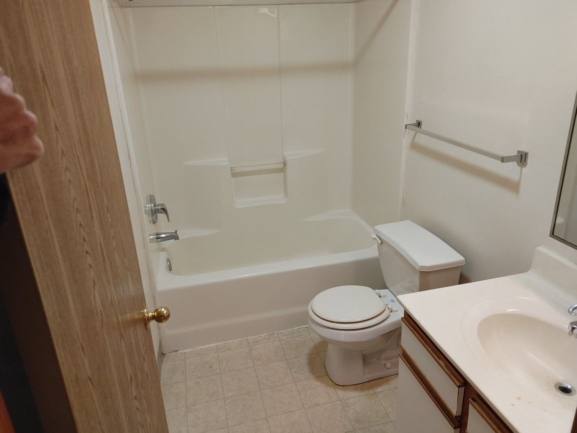 314 Randolph Street - Photo 3 of 32