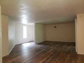 Kelly Green Apts - Photo 1 of 1